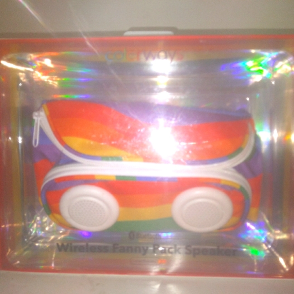 Colorful 'Colorways Bluetooth Speaker Fanny Pack. NWT